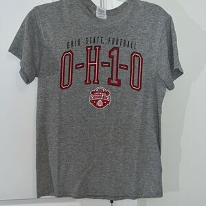 Gray worn Ohio State Buckeyes OSU 2014 Champions football t shirt S men’s 🏈